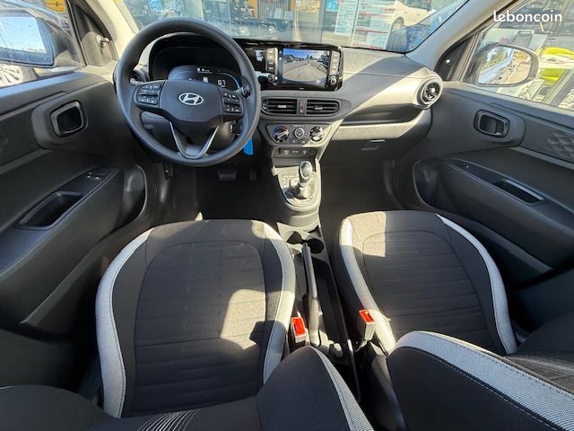 Hyundai i10 (3) 1.0 63 BVR INTUITIVE (image 11)