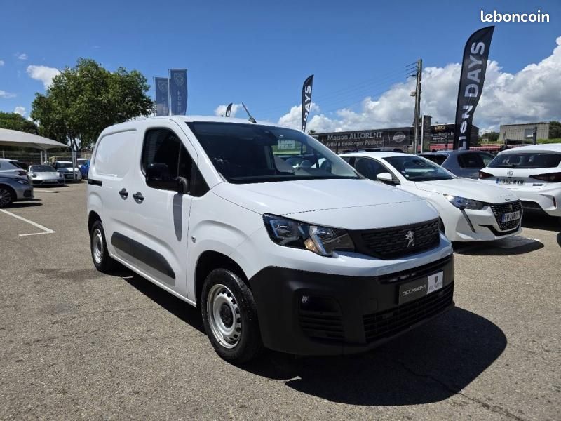 Peugeot Partner M 650kg BlueHDi 100ch S&S Pack Premium Connect (image 3)