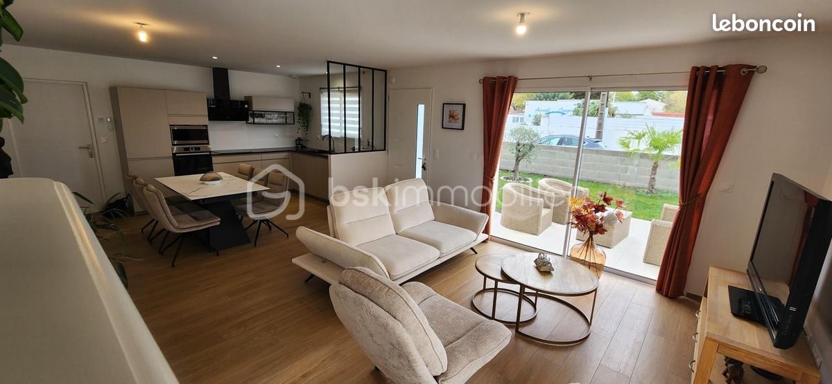 Maison 3 pièces 77 m² · à Saint-Georges-de-Didonne · 77 m² · 334 000 €