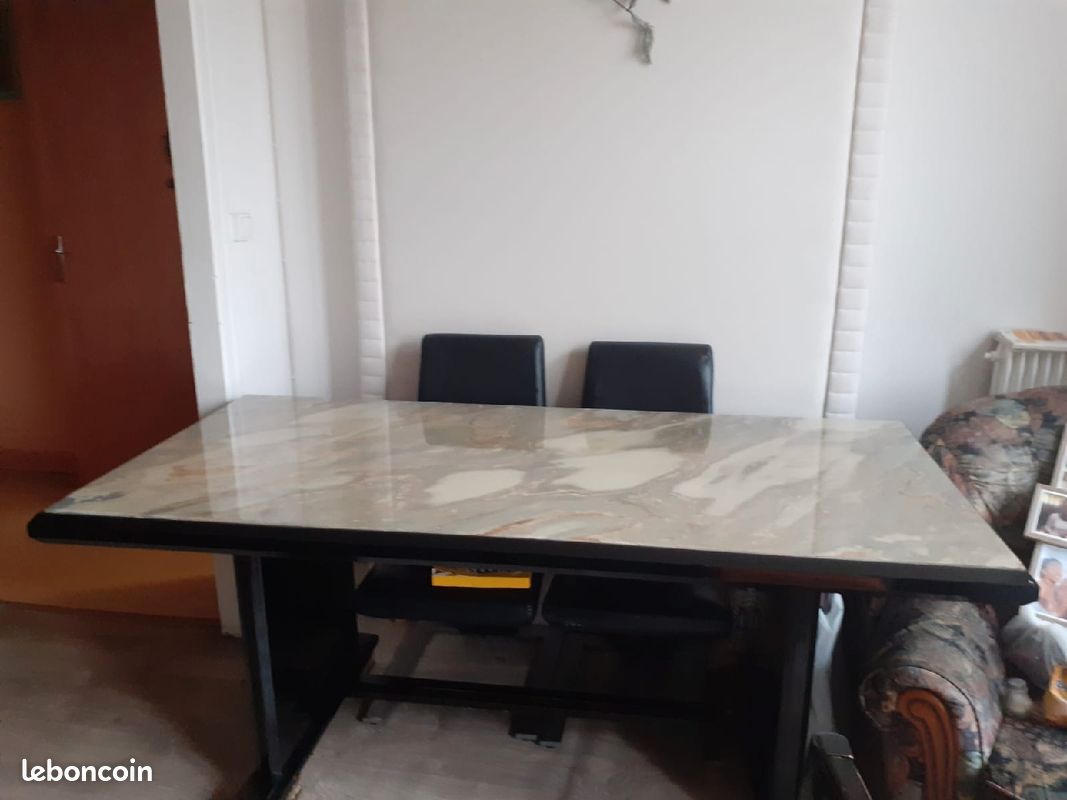 Table marbre noire (image 5)
