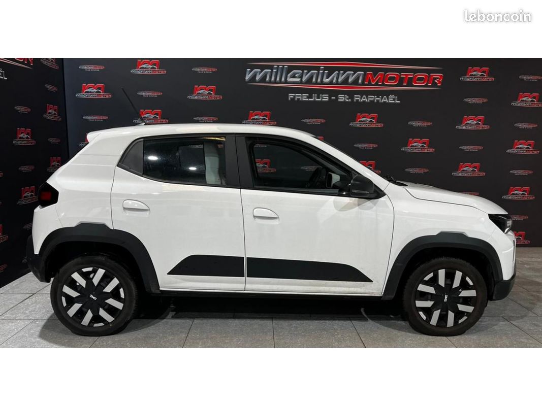 DACIA SPRING 65Cv - Extreme - 100 % Elec - Garantie constructeur 01/2032 (image 2)