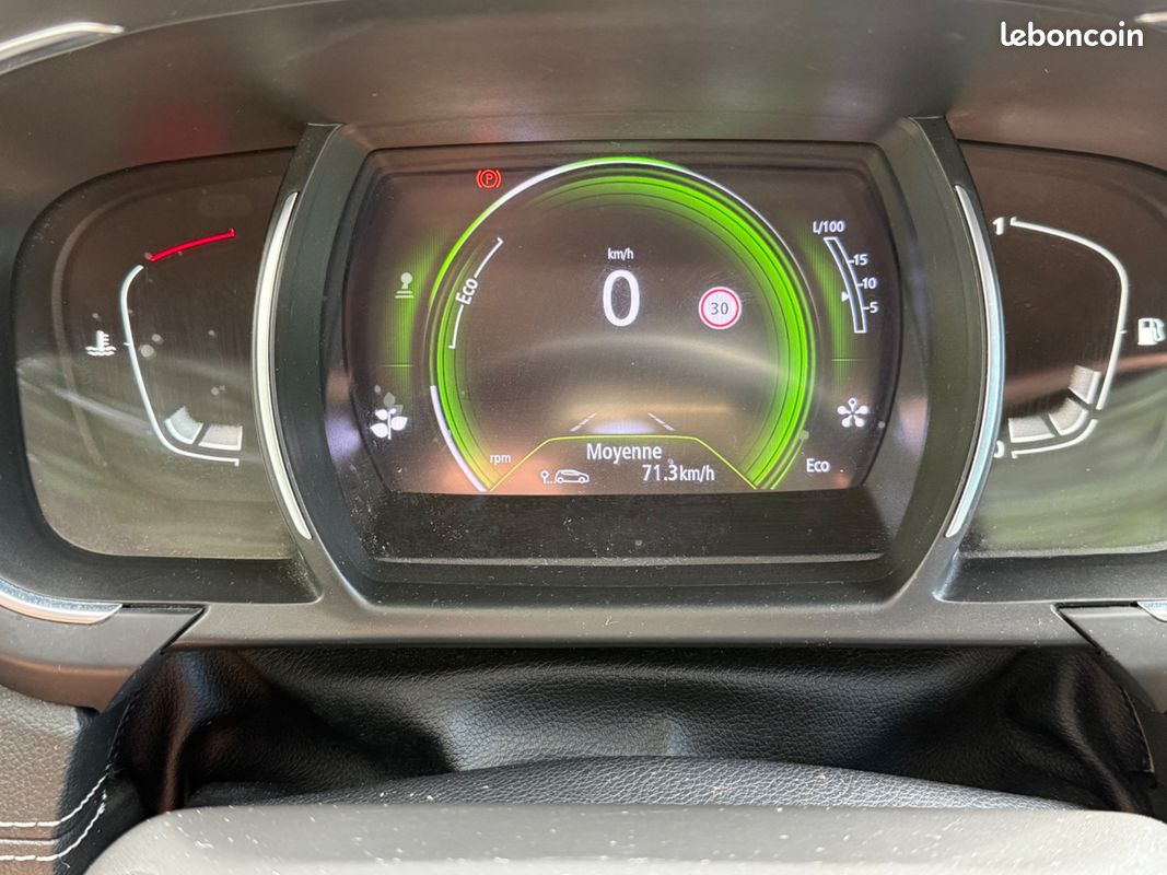RENAULT GRAND SCENIC 1.7 BLUEDCI 150CH INITIALE PARIS- CUIR - ATTELAGE-GARANTIe (image 18)