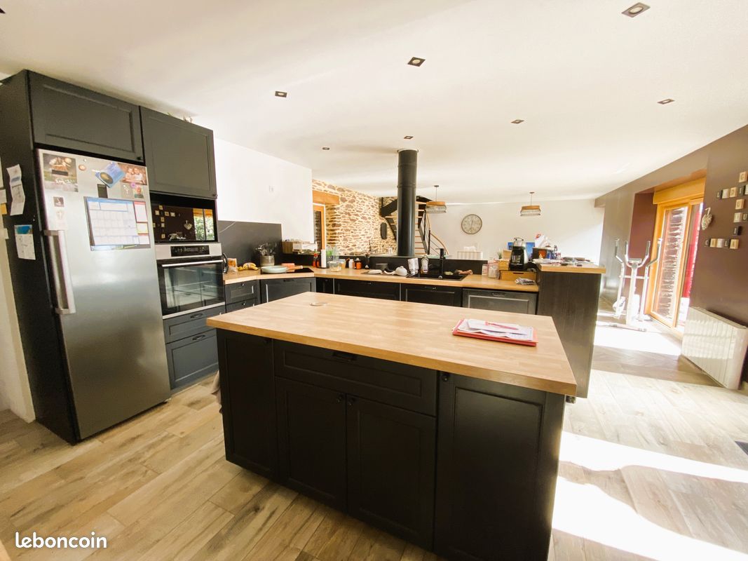 Maison 5 pièces 126 m² · à Iffendic · 126 m² · 301 600 €