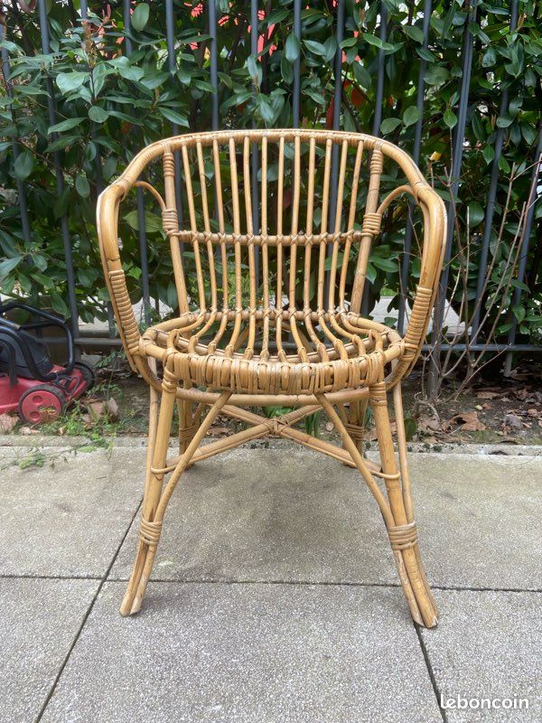 Fauteuil en rotin naturel (image 1)