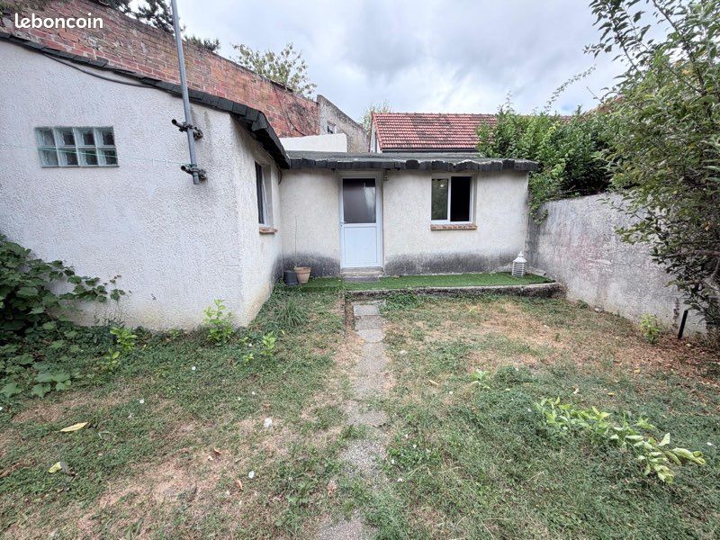 Maison 2 pièces 29 m² · à Savigny-sur-Orge · 29 m² · 900 €