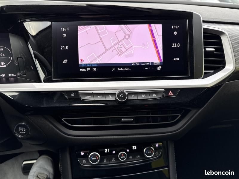 Opel Grandland 1.6 Turbo 225ch Hybride Elegance Business (image 16)