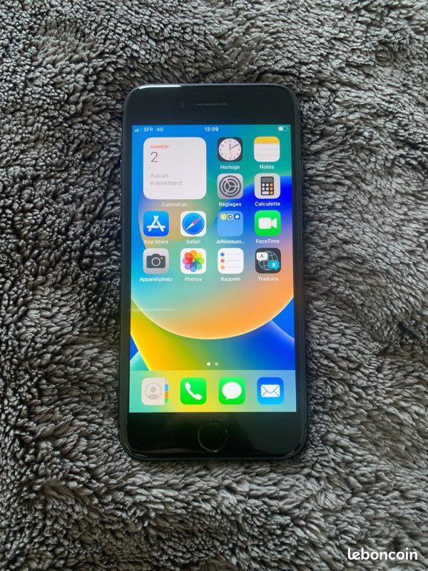 IPhone 8 (image 1)