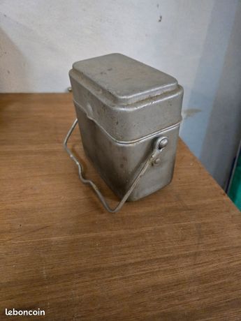 ANCIENNE GAMELLE CHANTIER Boîte à Fricot Alu Cantine TBE EUR 15,00 - FR