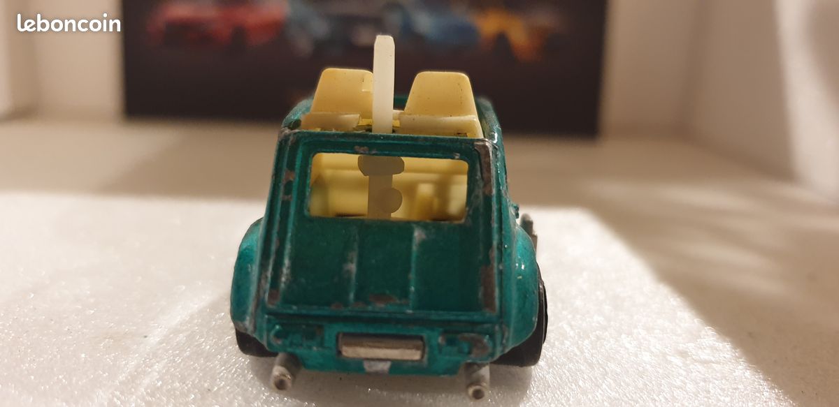 Majorette Citroën Dyane Raid N°231 – Échelle 1/60 – Verte Fluo – Blister Scellé – Série 200