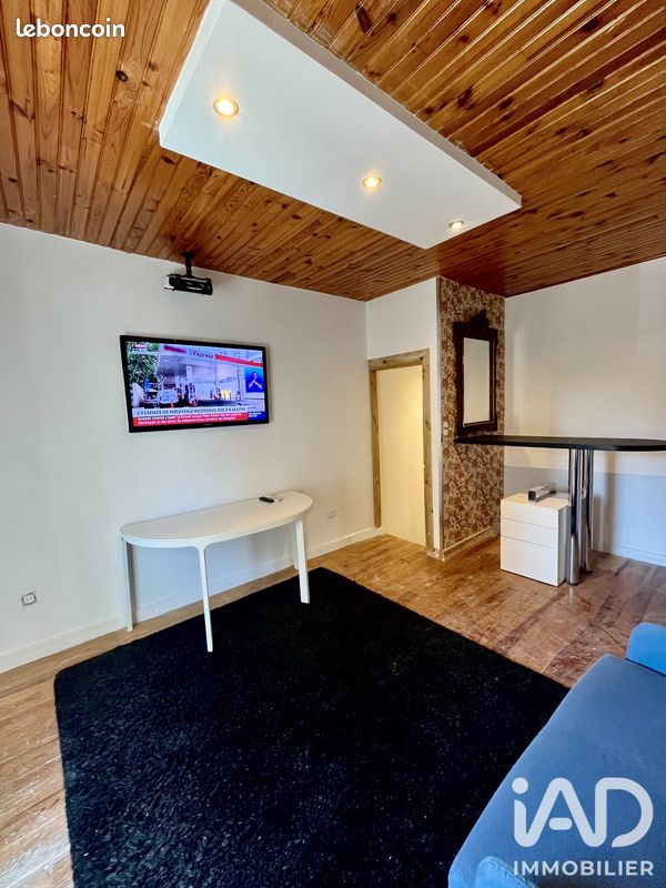 Appartement 5 pièces 100 m² · à Clermont-Ferrand · 100 m² · 155 000 €