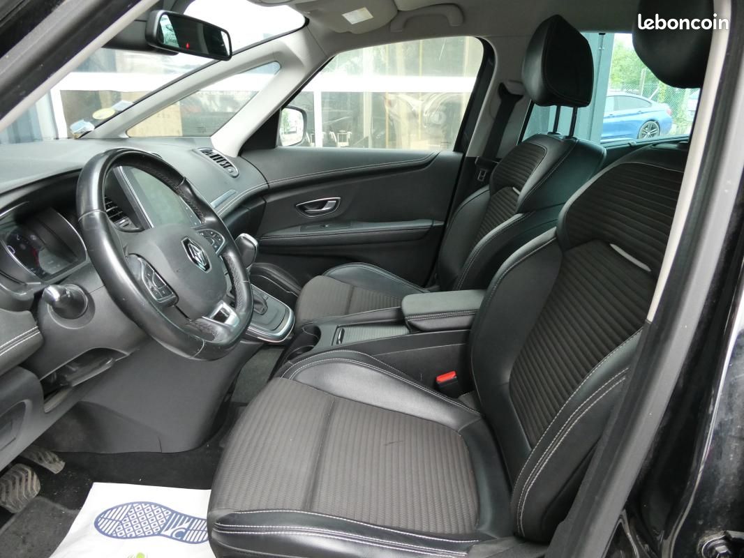 Renault Scénic INTENS BLUE DCI 120 EDC (image 8)