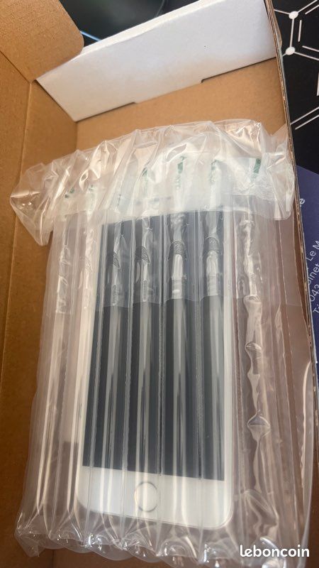 IPhone 8 64 GB batterie neuve, garantie (image 3)