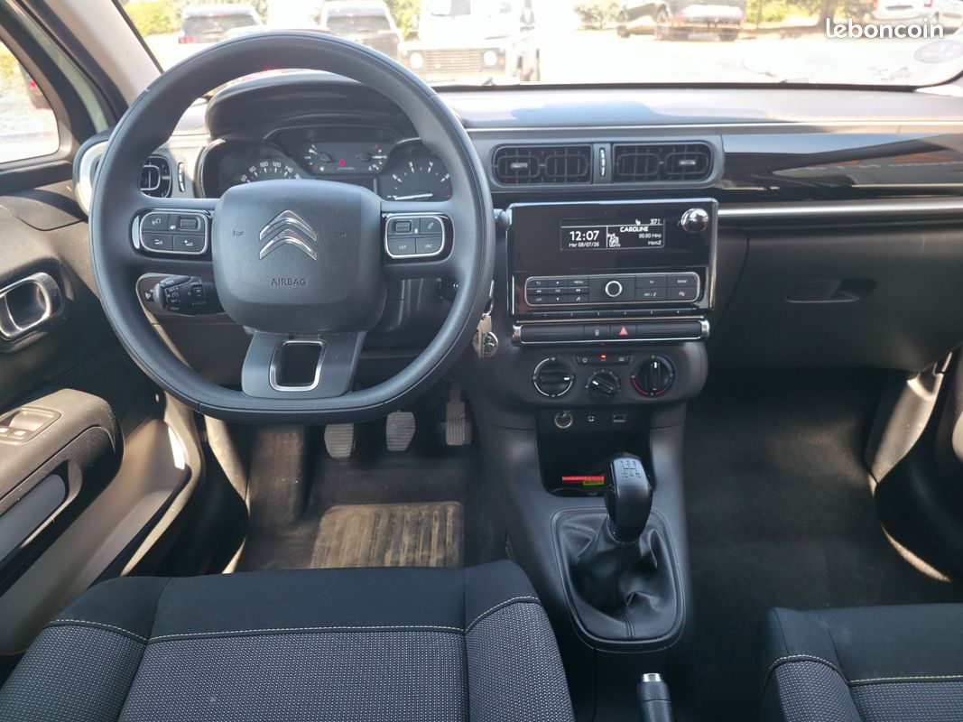 CITROEN C3 1.2 PURETECH 82 FEEL / DISTRIBUTION a JOUR (image 17)