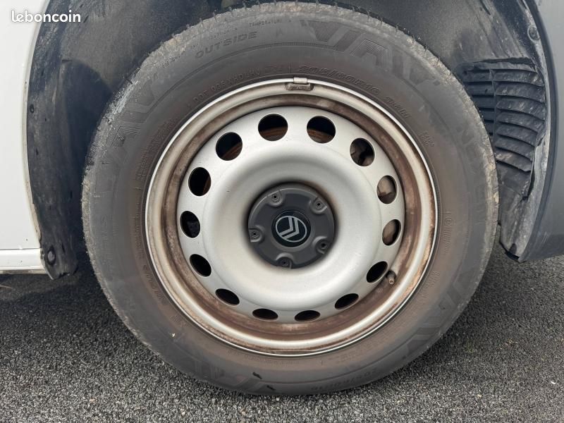 Citroen Berlingo Van XL 950kg BlueHDi 100 Pack Premium Connect / GPS / CAMERA / 3PL / 14908 HT (image 46)