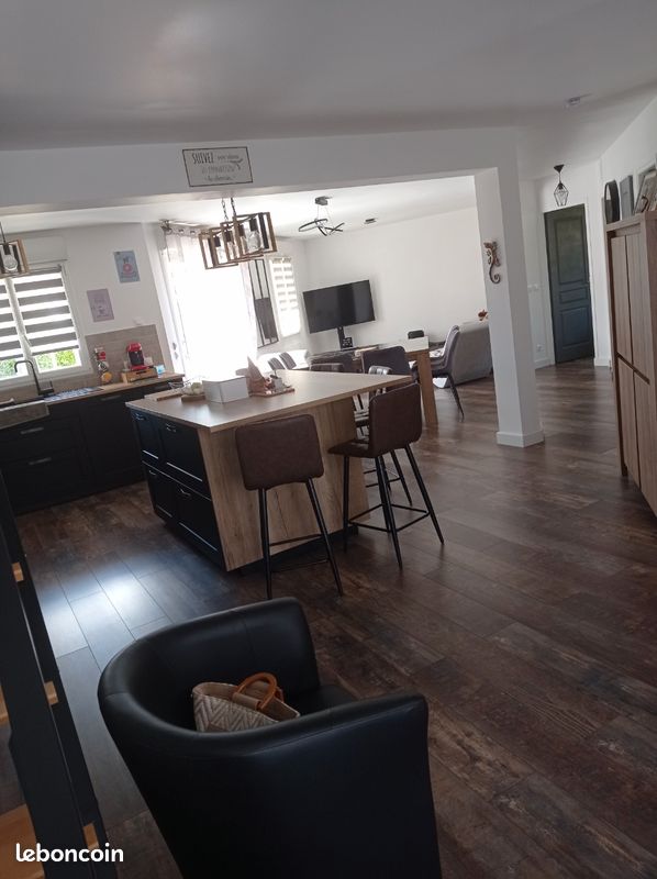 Maison 5 pièces 134 m² · à La Suze-sur-Sarthe · 134 m² · 270 000 €