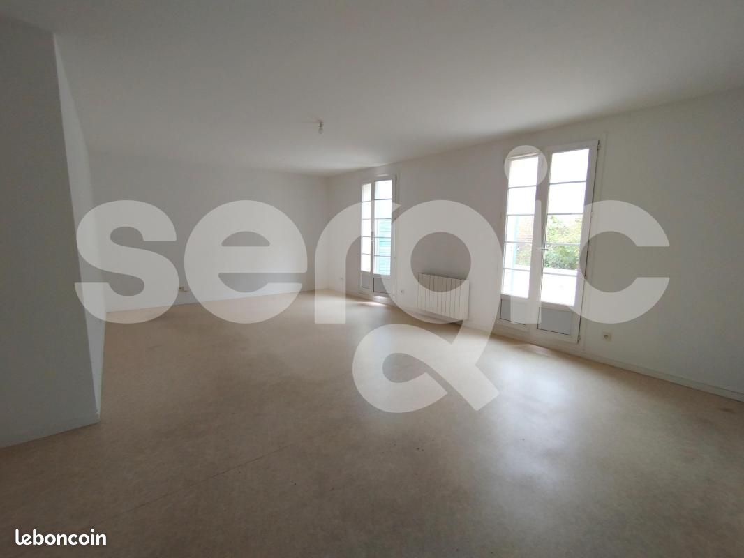 Appartement 4 pièces 87 m² · à Amiens · 87 m² · 960 €/mois