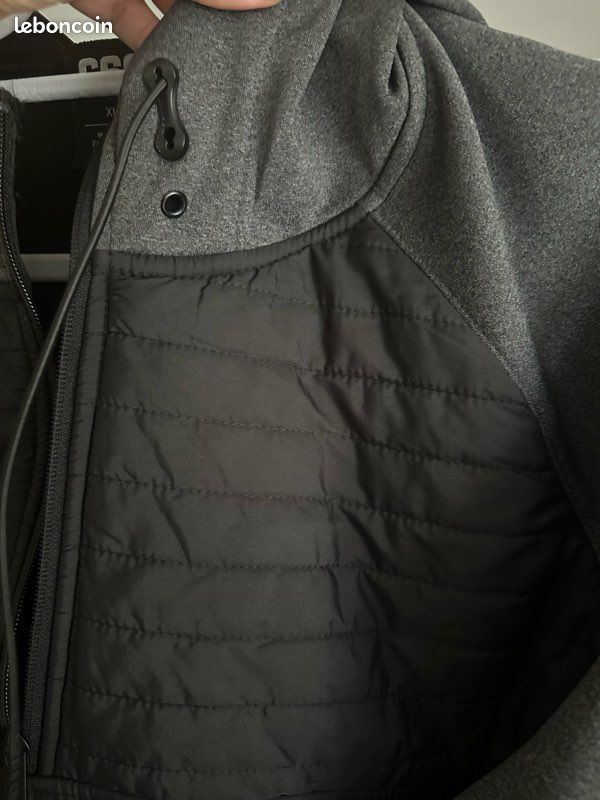 Gilet polaire gris (image 4)