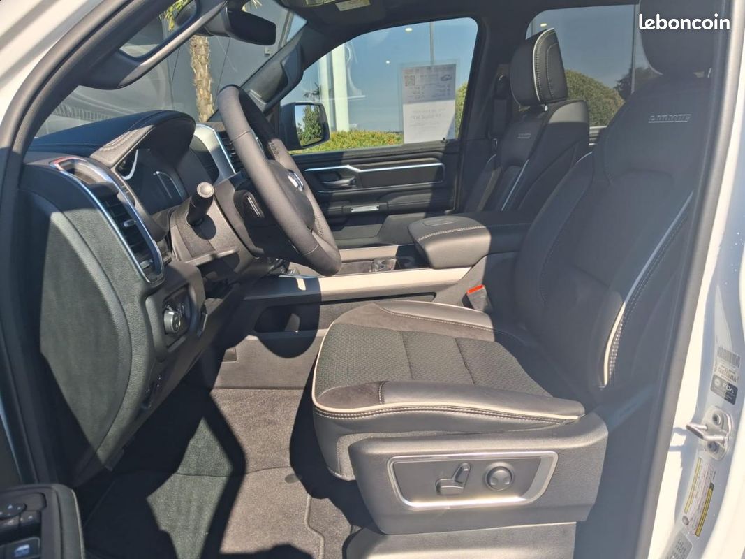 Dodge ram 1500 crew laramie sport night edition air (image 10)