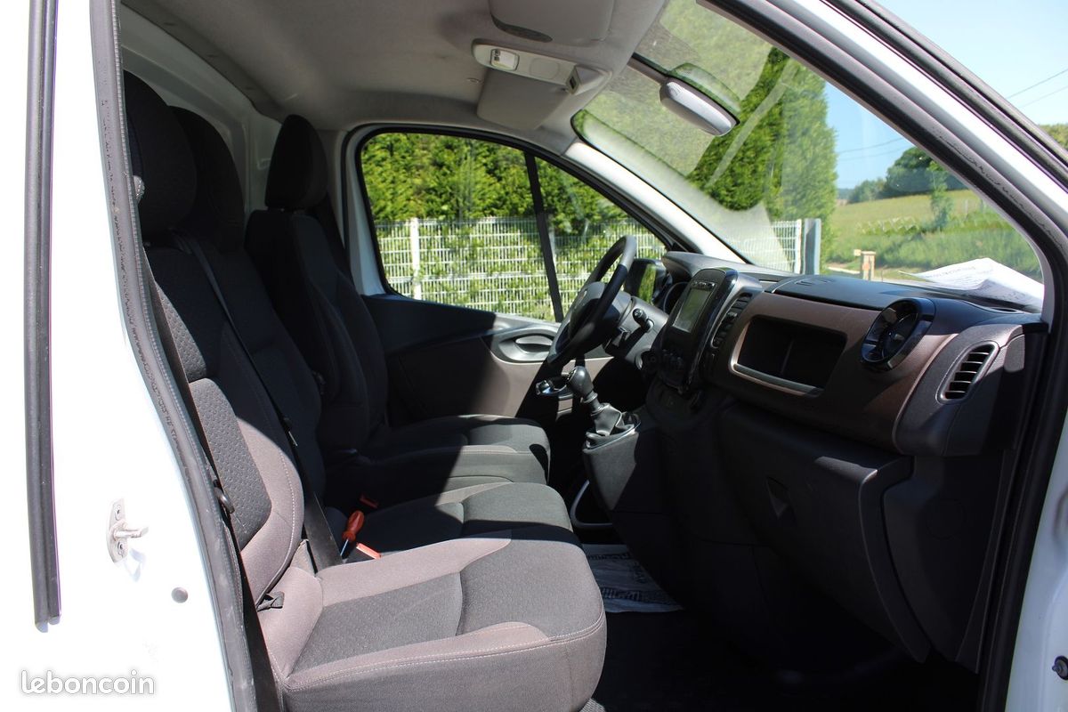 Fiat TALENTO FG L2 H1 PACK PRO NAV 1L6 JTD "3 PLACES" GPS CAMÉRA GRIP USB BLUETOOTH RÉGULATEUR (image 8)