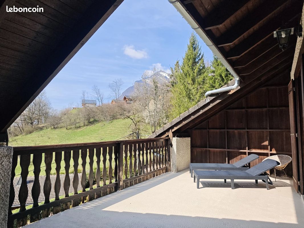 Maison 5 pièces 91 m² · à Taninges · 91 m² · 444 000 €