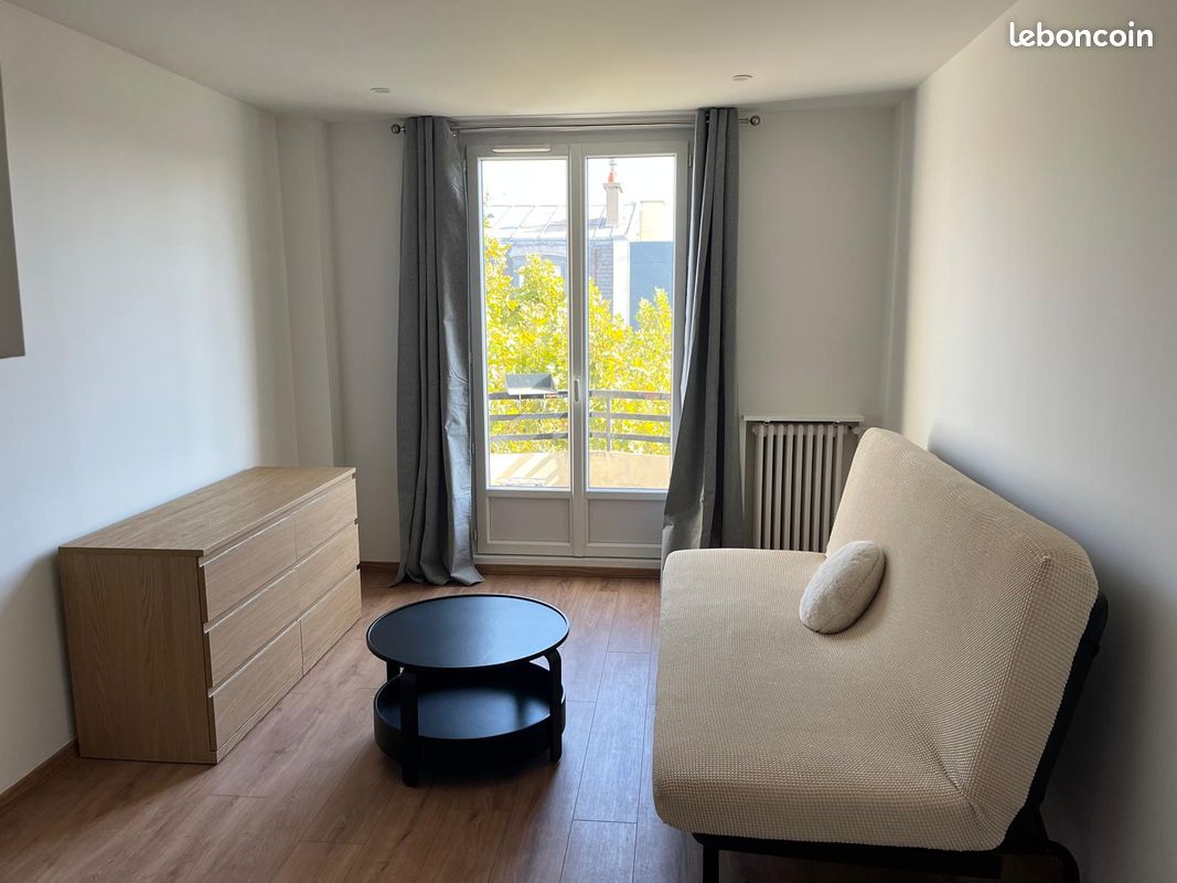 Appartement 1 pièce 17 m² · à Asnières-sur-Seine · 16,5 m² · 700 €/mois