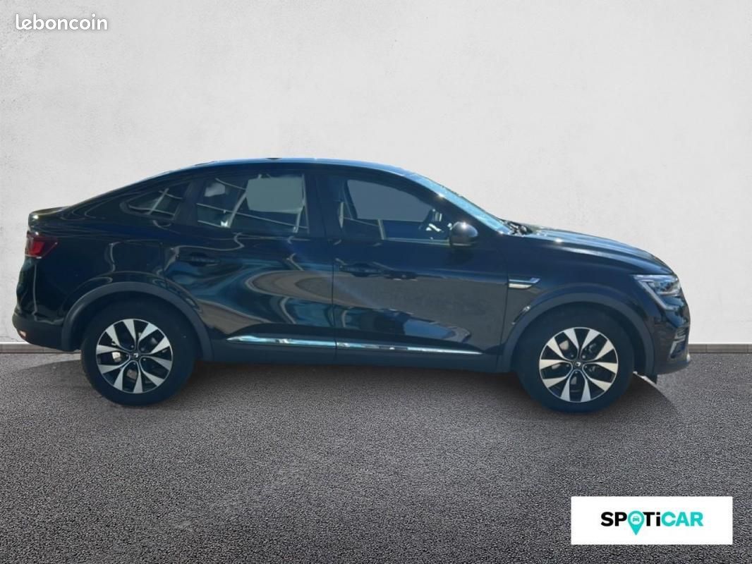 Renault Arkana E-Tech 145 Zen (image 4)
