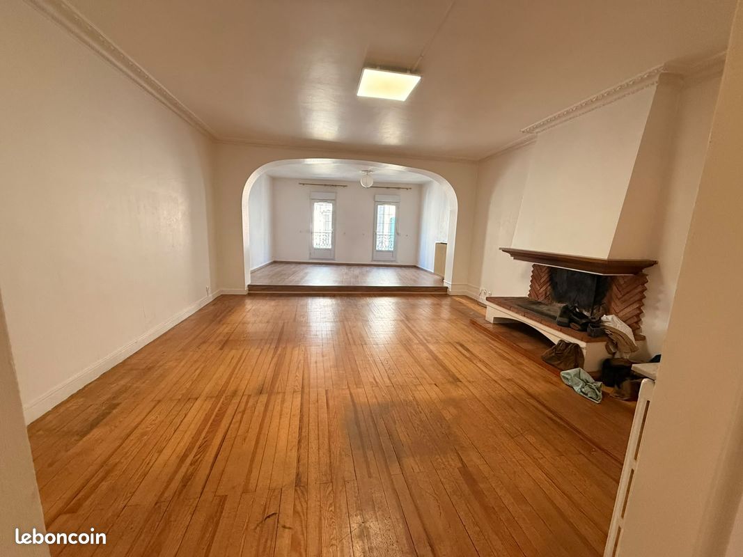 Appartement 5 pièces 150 m² · à Castres · 150 m² · 135 000 €