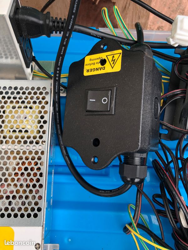 Aimantations 220V/12V 8Amp (image 4)