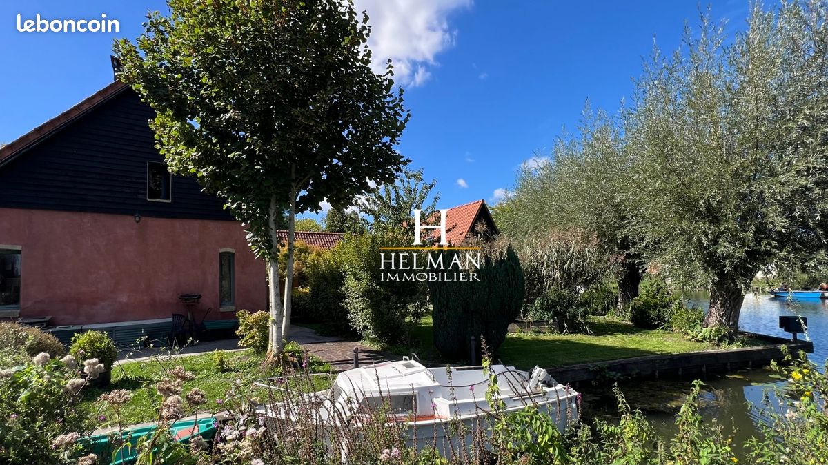 Maison 10 pièces 215 m² · à Tilques · 215 m² · 470 000 €