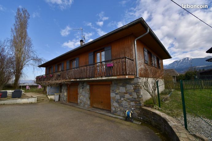 Maison 5 pièces 157 m²