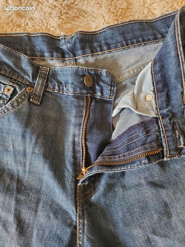 Jean's Levis 511 (image 6)
