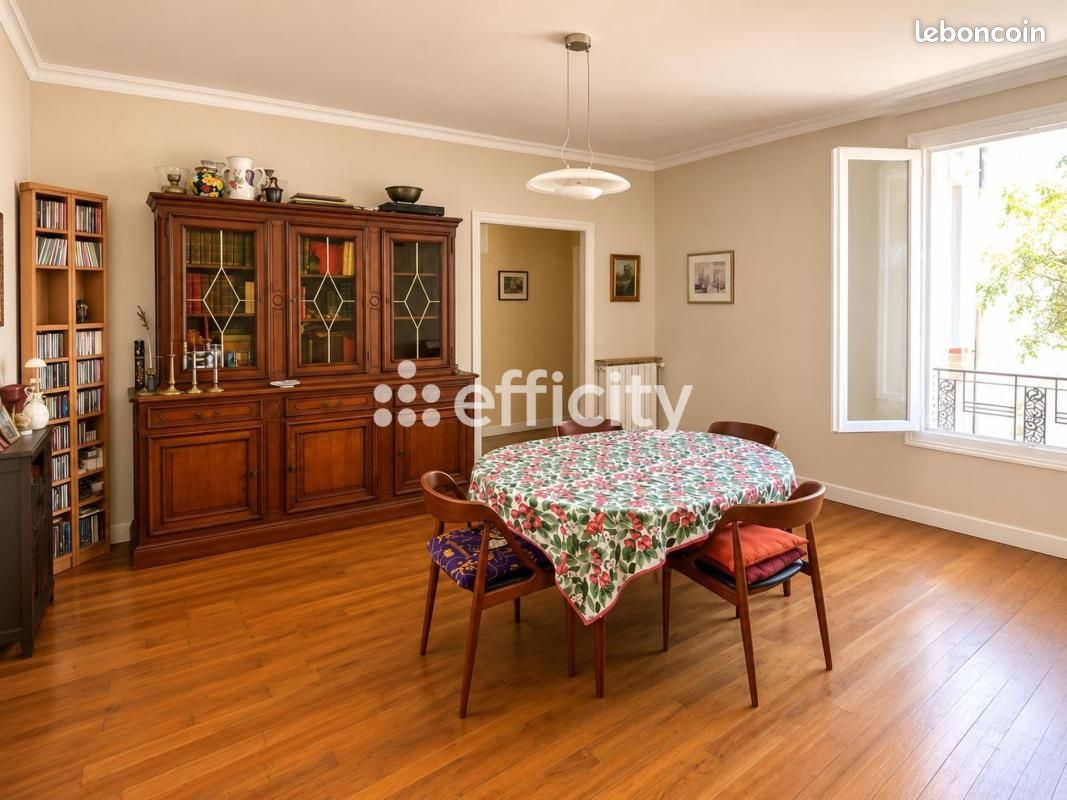 Appartement 3 pièces 67 m² · au Raincy · 67 m² · 235 000 €