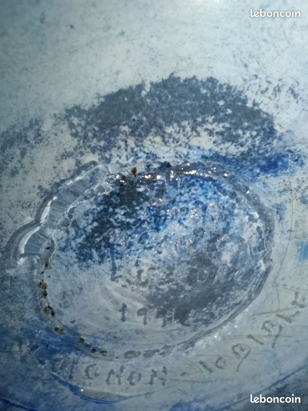 Très beau vase oignon signé par Michele LUZORO à Biot. Signé gravé et daté en masse dessous " Michele LUZORO 1992 / v. Oignon, 10 bi bleu» (image 3)