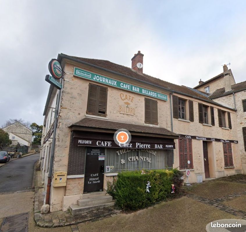 Maison 6 pièces 270 m² · à Chavenay · 270 m² · 380 000 €