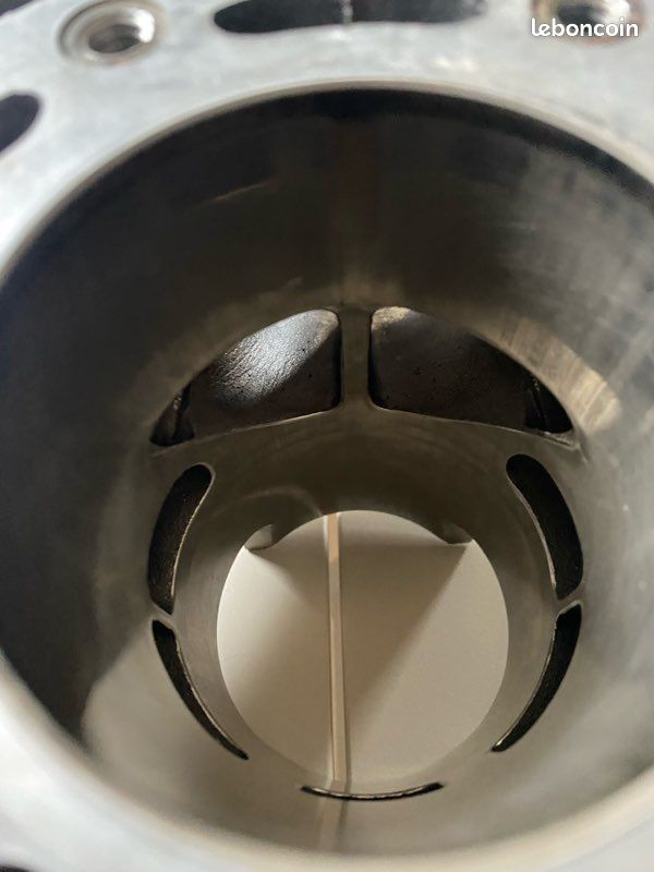 Cr (image 3)