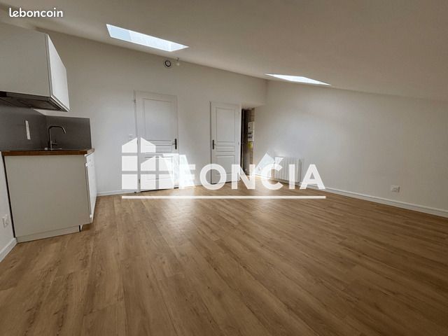 Appartement a louer villefranche-sur-saone - 1 pièce(s) - 19 m2 - Surfyn