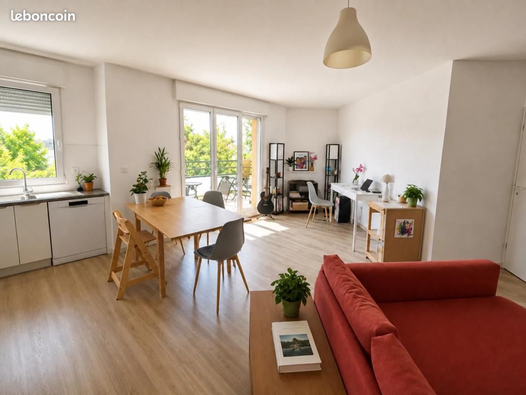 Appartement 5 pièces 84 m² · à Dammarie-les-Lys · 84 m² · 199 000 €