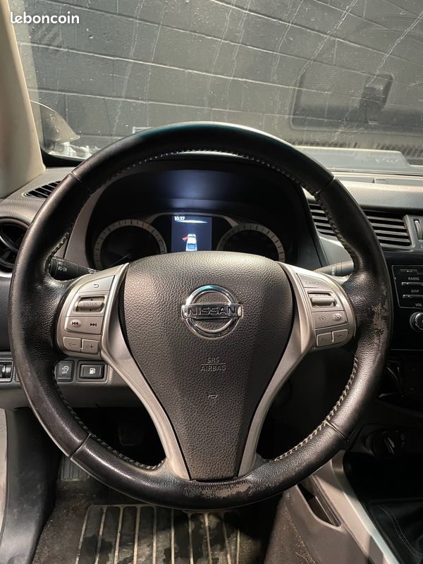 NISSAN NAVARA DOUBLE CABINE 2.3 DCI 165ch - PREPARATION UNIQUEMENT ESTHETIQUE (image 7)