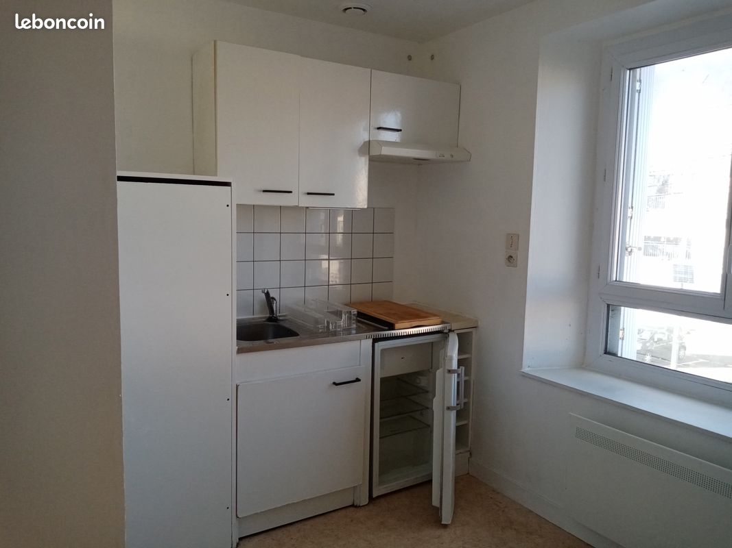Appartement 2 pièces 24 m² · à Carhaix-Plouguer · 23,8 m² · 380 €/mois