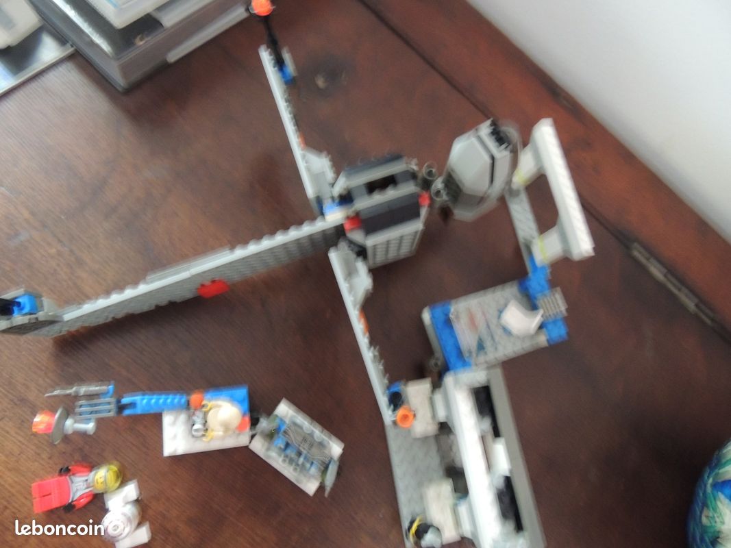 Lego star wars 7180 b-wing at rebel control center - Jeux & Jouets