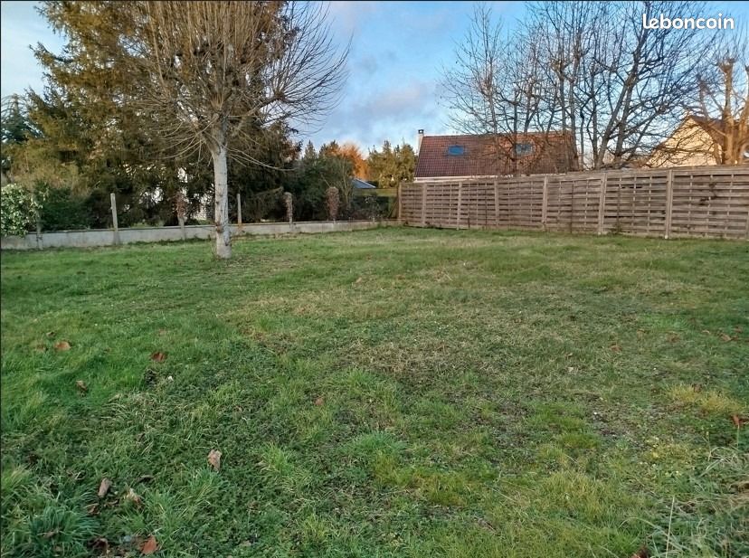 Terrain 262 m² Anet · 72 000 €