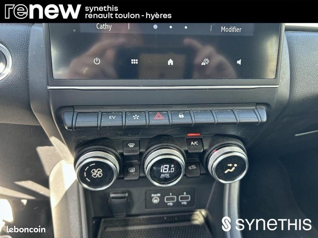 Renault Captur E-Tech 145 - 21 Intens (image 30)