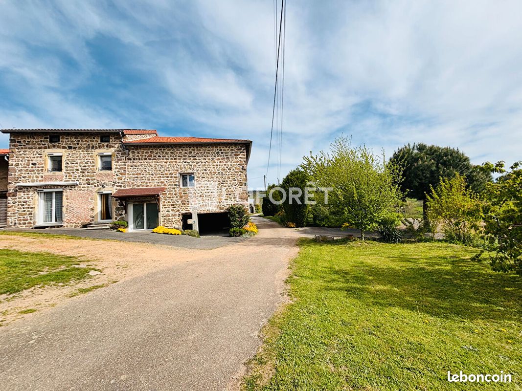 Maison 5 pièces 121 m² · à Cherier · 121 m² · 790 €/mois