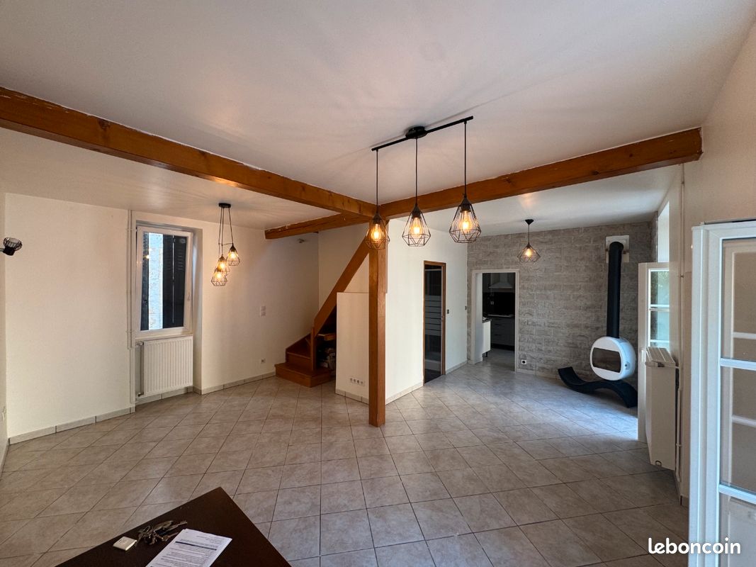 Maison 3 pièces 69 m² · à Nevers · 69 m² · 680 €