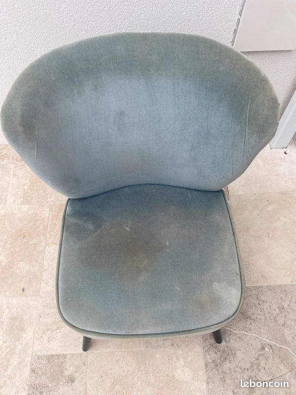 Fauteuil bleu clair (image 4)