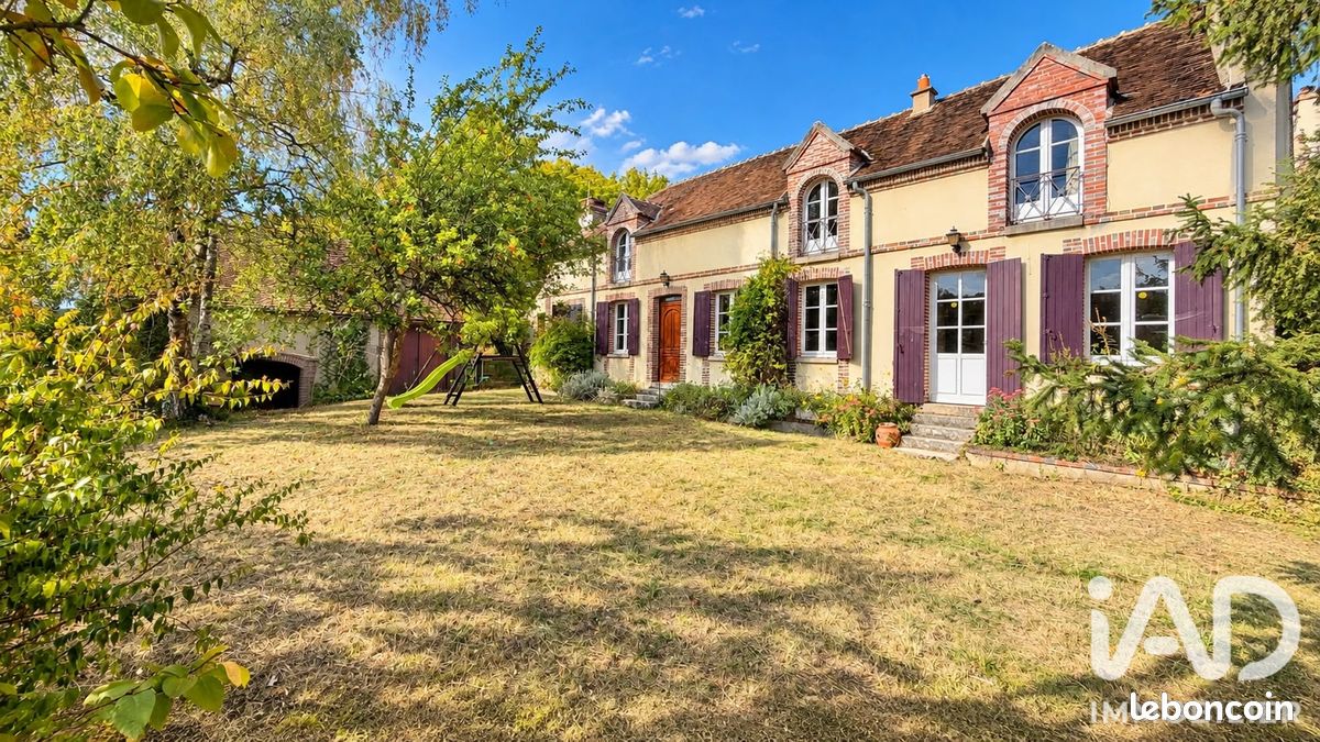 Maison 4 pièces 125 m² · à Véron · 125 m² · 139 999 €