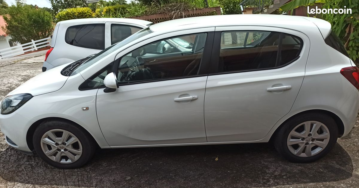 Vend Opel Corsa 2017 comme neuve (image 1)