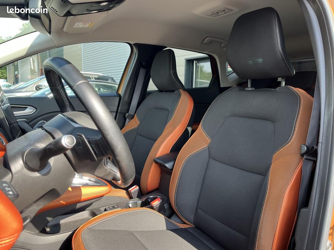 Renault captur 1.3 tce 130 intens edc bva - suivi complet renault - pack techno (image 6)