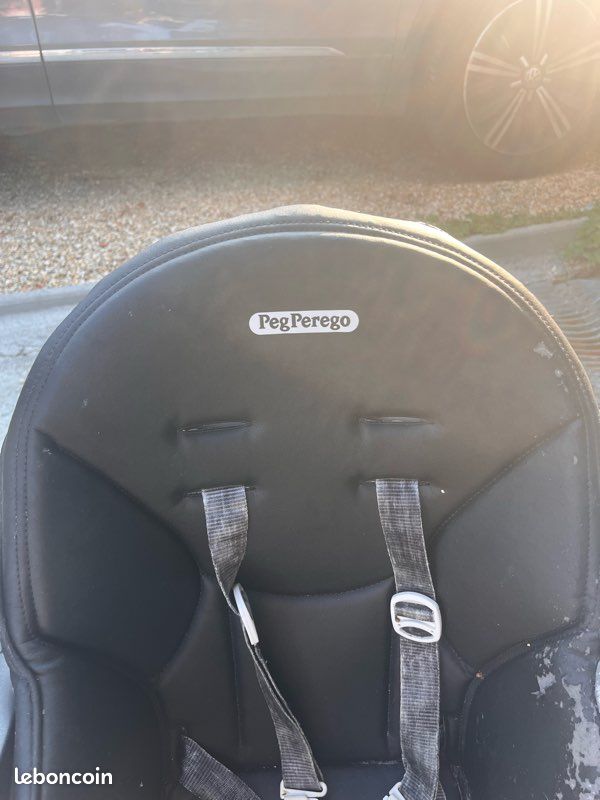 Chaise haute PegPerego (image 8)