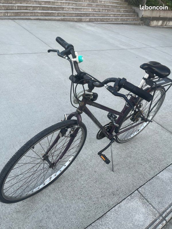 Vélo de ville B’Twin Strada 26 pouces – Bon état (image 2)